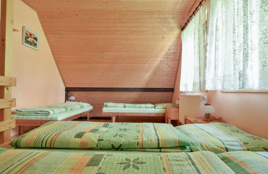 Gazdovsky Dvor "U Tlaciarov" Liptovsky Trnovec Bagian luar foto